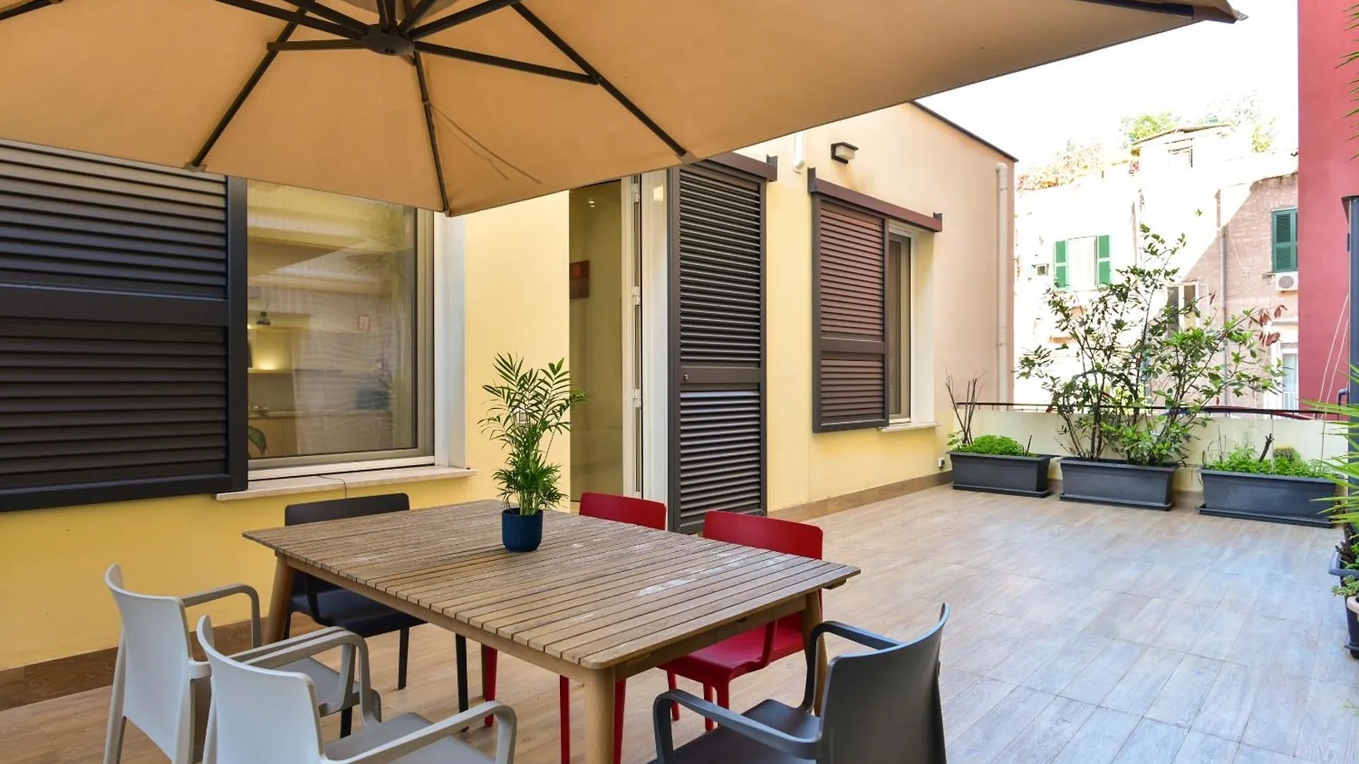 Oasi Piceni - Apartment With Private Terrace Rome